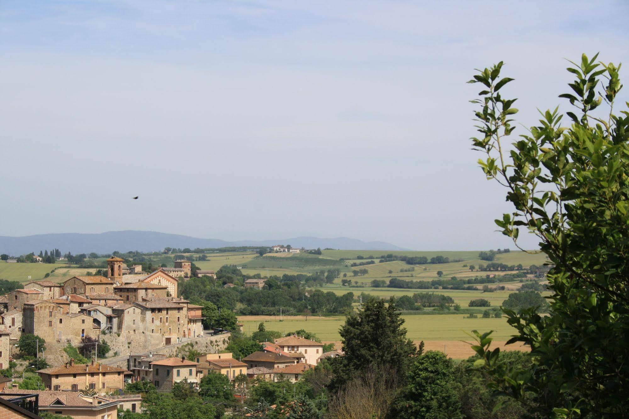 Un Petit Paradis Castiglione Della Valle Exterior photo
